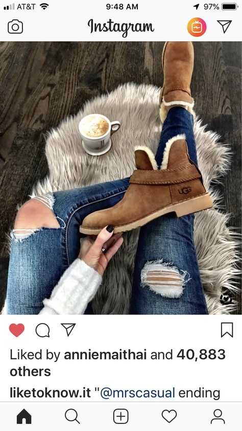 Womens Boots 2023, Winter Shoes 2022, Ugg Booties, Combat Boot, Casual Winter Outfits, If The Shoe Fits, Crazy Shoes, Shoe Fits, Shoe Obsession