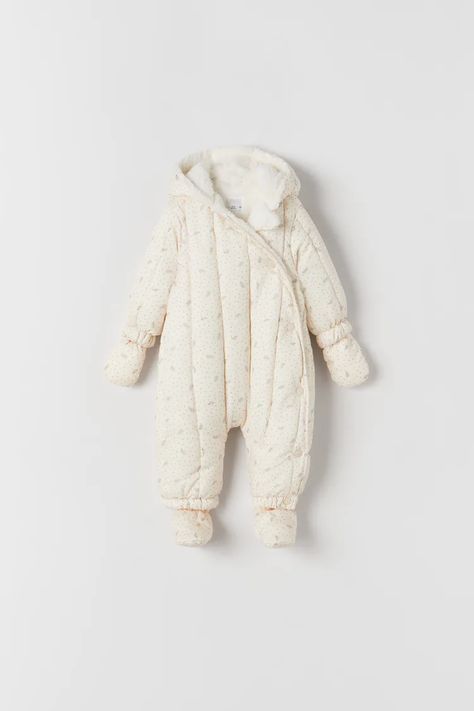 Newborn Baby Coats | ZARA United States Zara Baby Girl Winter, Zara Newborn, Newborn Snowsuit, Montreal Christmas, Newborn Winter Clothes, Newborn Coats, Shein Stuff, Baby Trends, Baby Pjs