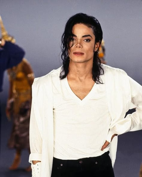 Michael Jackson (1991) Michael Jackson Black Or White, Michael Jackson 1991, Michael Jackson Black, Liberian Girl, Michael Jackson Wallpaper, Photos Of Michael Jackson, Michael Jackson King Of Pop, Michael Jackson Smile, Michael Jackson Pics