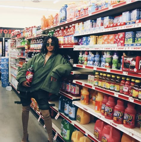 Bodega Photoshoot Ideas, Bodega Aesthetic Photoshoot, Asian Market Photoshoot, Nyc Bodega Photoshoot, Convience Store Aesthetic Photoshoot, Convenience Store Aesthetic Photoshoot, Instagram Photo Dump Aesthetic, Target Photoshoot Ideas, Convince Store Photoshoot