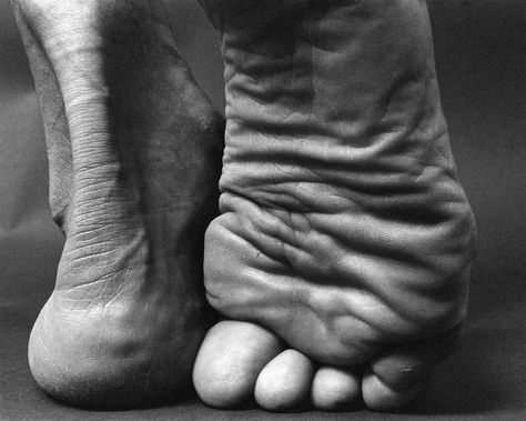 Photography - Black & White / Photographs by Lucyna Kolendo :: Title: Bertrand Russell A Level Photography, Black And White People, Human Body Art, Body Photography, Texture Photography, Body Form, Painting People, Face Images, Foto Art