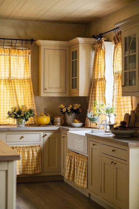 Sims Room, Country Cottagecore, Cottagecore Kitchen, House Cabin, Cottage Kitchens, Sun Shine, Kitchen Farmhouse, Tiny House Decor, Yellow Kitchen