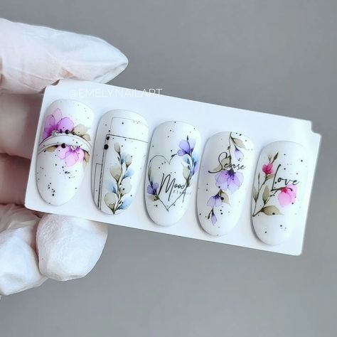 Acrylic Nail Designs Classy, Quick Nail Art, Bling Bottles, Glitter Nails Acrylic, Water Color Nails, Animal Nail Art, Animal Nails, Pretty Nail Art Designs, Pretty Nail Art