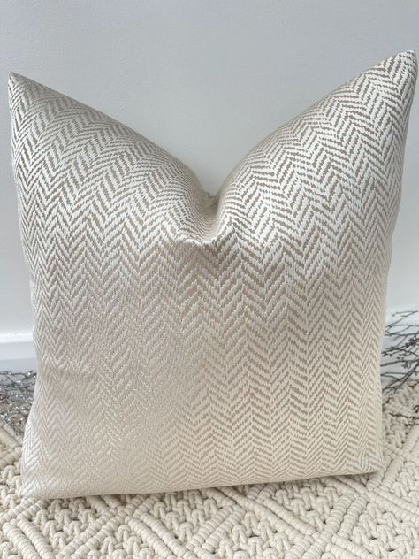 Style No. 118 Luxury Cream Gold Herringbone Ivory Cushion Pillow Cover for Sofa Bed Throw From the Couture Cushion - Etsy Cream Cushions, Cover For Sofa, Gold Cushions, White Throw Pillows, Luxury Cushions, Bed Throw, Zip Puller, Cushion Inserts, Cushion Pillow