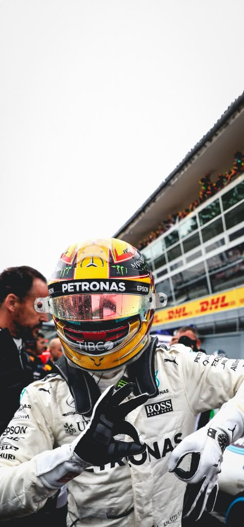 F1 Hamilton, Marshmello Wallpapers, Wallpaper F1, F1 Mercedes, Hamilton Wallpaper, Hamilton F1, Lewis Hamilton Formula 1, F1 Wallpapers, F1 Lewis Hamilton