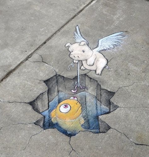 Artist Brightens Up The Streets By Drawing Adorable Creatures (23 photos) Street Chalk Art, Chalk Artist, David Zinn, Pavement Art, Sidewalk Chalk Art, Sidewalk Art, 3d Chalk Art, Amazing Street Art, 3d Street Art