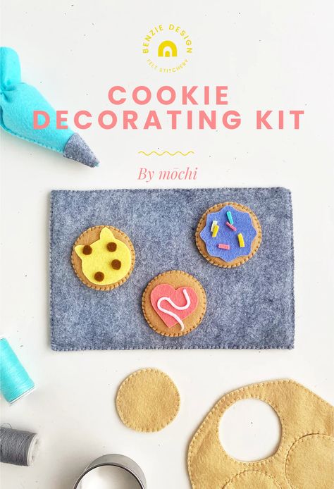 If you're short on flour but have plenty of felt, you should try this recipe! Maker Team member Karla of @mochi_mx has designed a charming cookie decorating kit that takes you from the raw ingredients to the professional finish. Benzie's durable wool blend felt is perfect for the hours of play this set is sure to receive. Let's spend the afternoon making delicious cookies. You'll have everything you need with this fun kit: a sheet pan, cookie dough, cookies, a piping bag, glazes and toppings! Diy Felt Ornaments, Cookie Dough Cookies, Lake Birthday Party, Lake Birthday, Felt Food Patterns, Cookie Decorating Kit, Auntie Life, Felt Ornaments Diy, Piping Bag