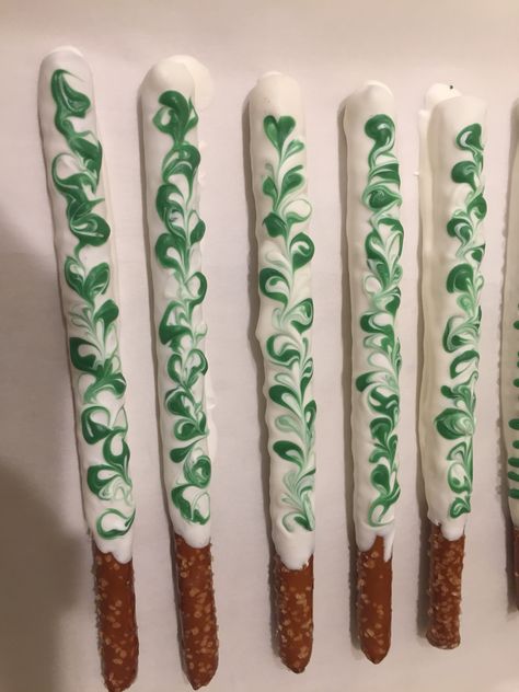 Green/White Chocolate covered pretzels Green Pretzel Sticks, White Chocolate Covered Pretzels, Girl Shower Themes, Pretzel Sticks, Greenery Decor, Tan Wedding, Pretzel Rods, Chocolate Covered Pretzels, Olive Color