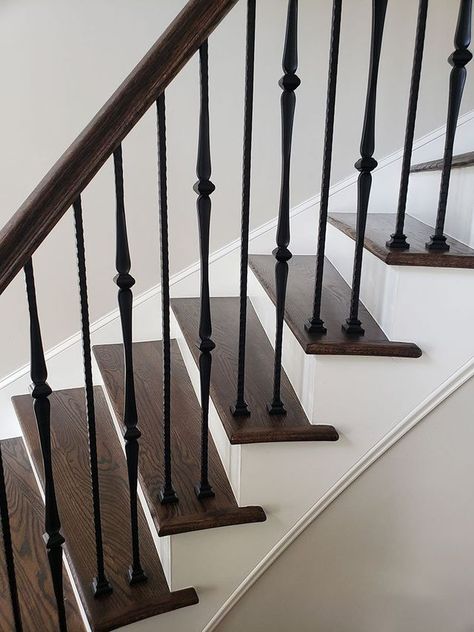 French Family Room, French Staircase, Stairway Decor, Indoor Railing, Interior Stair Railing, Entrance Room, Wrought Iron Stair Railing, Stairway Decorating, Railing Designs