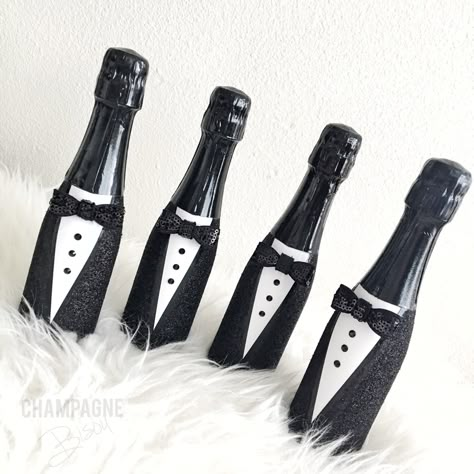 Black And White Party Favors, Mens Birthday Party Centerpieces, Champagne Party Favors, Harlem Nights Theme, James Bond Party, Bottle Dressing, Peanuts Birthday, 75th Birthday Parties, Groomsmen Proposal Gifts