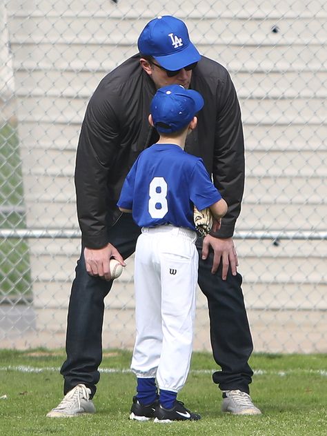 Ben Affleck and His Son Samuel Play Baseball in Los Angeles | In Touch Weekly Father With Son, Son Aesthetic, Son And Dad, Cameron Bright, Ben And Jen, Dad And Son, Play Baseball, Great Father, Dad Son