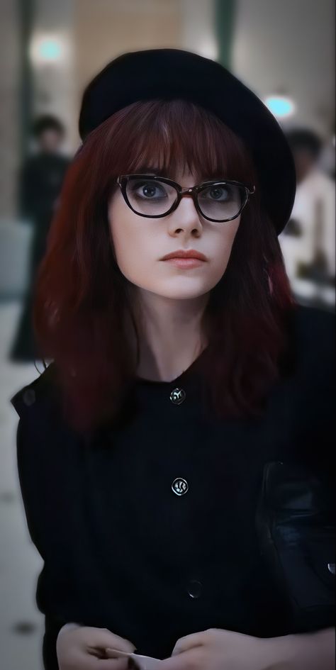 Emma Stone Black Hair, Cruella Red Hair, Emma Stone Cruella, Masquerade Ball Outfits, Cruella 2021, Beetlejuice Musical, Movie Pins, Cruella Deville, Halloween Costumes Makeup