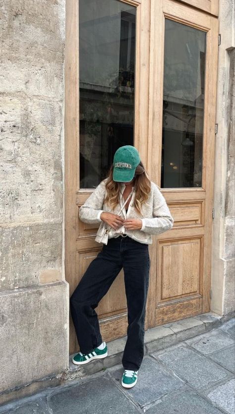 Adidas Campus With Dress, Outfits With Green Hats For Women, Gazelle Trainers Outfit, Green Campus Adidas Outfit, Adidas Trainers Outfit Women, Green Trainers Outfit Women, Green Sambas Adidas Outfit, Green Adidas Outfit Women, Outfits With Green Sneakers