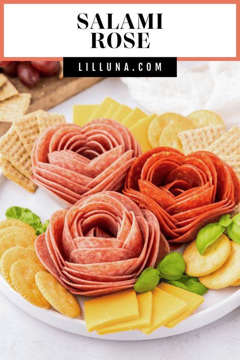 Diy Salami Rose, How To Make Rose Salami, Rose For Charcuterie Board, Salami Appetizers Appetizer Ideas, Salami Rose Charcuterie, Salami Roses How To, Salami Rosettes, Chicken Bites Healthy, Charcuterie Rose