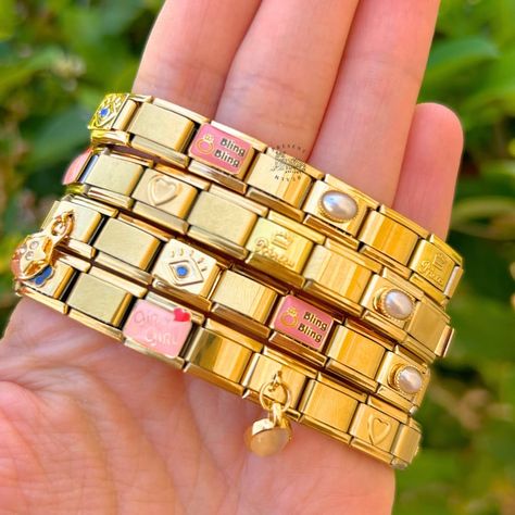 Charm Bracelet Italian, Gifts To Buy Your Best Friend, Gold Italian Bracelet, Italian Bracelet Gold, Gold Italian Charm Bracelet, Italian Charm Bracelet Gold, Italian Charm Bracelet Aesthetic, Charm Bracelet Aesthetic, Jewelry Inspo Gold