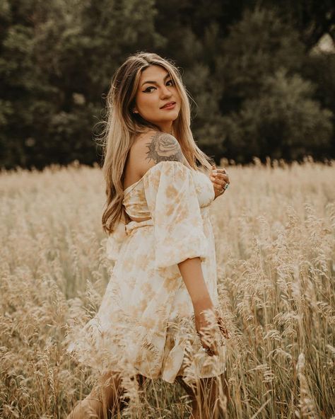 Western Boho Boutique, Yellow Floral Sundress, Senior Photoshoot Poses, Person Photography, Senior Photo Poses, Senior Photo Outfits, Tie Back Dress, Boho Boutique, Ruffle Mini Skirt