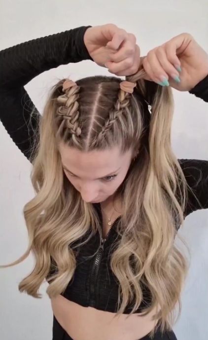 Pretty Cute Hairstyles Design - davidreed.co Dutch Braid Updo, Medium Hair Braids, Braid Updo, Dutch Braid Hairstyles, Styles Ideas, Hair Tips Video, Beautiful Hairstyles, Hair Stylies, Hair Braiding