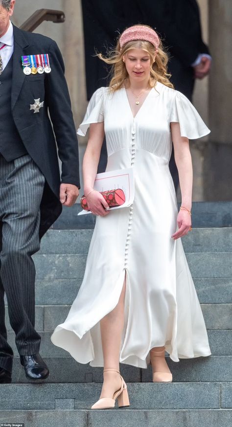 Lady Louise Windsor Style, Royal Family Outfits, Wessex Family, Louise Mountbatten, Louise Windsor, Travel Venice, Royal Uk, Royal Family Fashion, Lady Louise Windsor