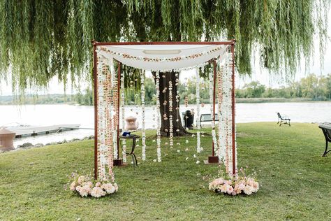 Bohemian Wedding Ideas: Hanging Floral Chuppah Wedding Chuppah Flowers, Huppah Wedding, Hanging Flowers Wedding, Floral Chuppah, Chuppah Flowers, Haldi Ceremony Decorations, Wedding Chuppah, Bohemian Wedding Ideas, Earthy Chic