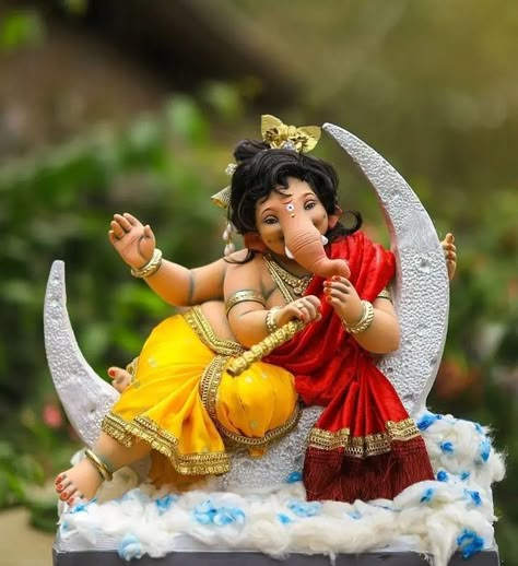 Shreemant Dagdusheth Ganpati, Ganesh Ji Murti, My Friend Ganesha, Jay Ganesh, Ganpati Murti, Ganpati Photo, Ganpati Photo Hd, Ganesh Murti, Ganesh Ji Images