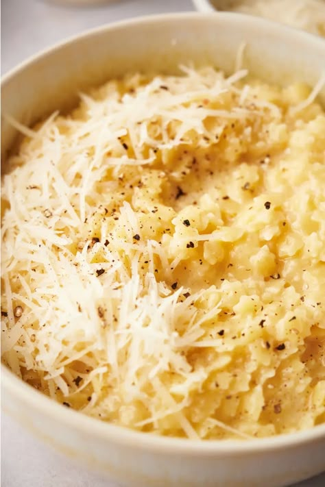 Pastina Recipe (Creamy and Cheesy) Pastina With Egg And Cheese, Pastina Recipes Giada De Laurentiis, Cheesy Pastina Recipes, Creamy Lemon Pastina, Vegetarian Pastina Recipes, Easy Comfort Recipes, Side Dishes For One Person, Pastina Recipes For One, Pastina Giada