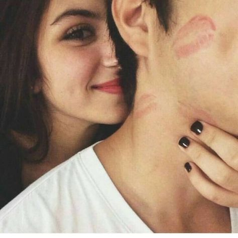 #happynewyear2020 #instagramstoryideas #lovequotes #lovegoals Love Bite Photos, Queen Quotes Funny, Good Morning Kiss Images, Good Evening Love, Love Bite, Good Morning Romantic, Good Morning Kisses, Kiss Images, Morning Kisses