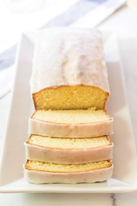 Copycat Starbucks Lemon Loaf Copycat Starbucks Lemon Loaf, The Best Pound Cake, Ez Recipes, Best Pound Cake, Starbucks Lemon Loaf, Lemon Loaf Recipe, Starbucks Lemon, Moist Lemon Cake, Lemon Loaf Cake