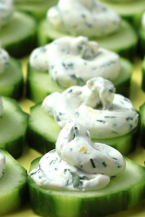 Cucumber Bites With Herb Cream Cheese, Cucumber Cream Cheese Appetizers, Cucumber Appetizers, Lemon Cucumber, Cucumber Bites, 5 Ingredient Dinners, Cheese Bites, Tea Party Food, Passover Recipes