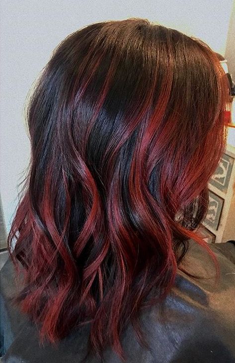 Dark brown and red balayage 😍 Hair Dye Red Highlights, Red And Dark Brown Balayage, Wine Red And Brown Hair, Black W Red Highlights, Brown Hair Color With Red Highlights, Dyed Hair Red And Brown, Red To Dark Brown Hair, Black With Red Balayage, Dark Red Hair Underneath Brown