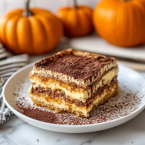 Pumpkin Pie Tiramisu - Yeyfood.com: Recipes, cooking tips, and kitchen hacks for home cooks of all levels Pumpkin Tiramisu Pioneer Woman, Easy Pumpkin Tiramisu, Pumpkin Tirimasu, Pumpkin Spice Tiramisu Recipe, Pumpkin Tarimisu, Autumn Deserts Ideas, Pumpkin Pie Tiramisu, Pumpkin Chai Tiramisu, Pumpkin Terimasu