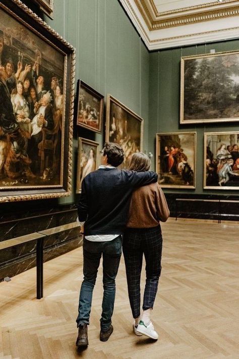 Dark Academia on Twitter: "Do you want to be my first date in a museum?… " Kunsthistorisches Museum Wien, Day Date Ideas, Museum Photography, Photo Couple, Couple Shoot, British Museum, Cute Couple Pictures, Couples Photoshoot, Love Photography