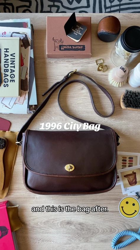 Will on TikTok Guess Purse Outfit, Vintage Leather Purse, Vintage Coach Bags Outfits, February Wishes, 90s Purses, Coach City Bag, Coach Bag Outfit, Coach Vintage Handbags, Thrift Wishlist