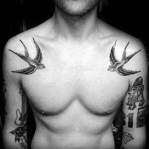 Traditional Bird Tattoo Designs For Men ... Swallow Tattoo Chest, Small Swallow Tattoo, Chest Tattoo Birds, Swallow Bird Tattoos, Tattoo Homme, Bird Tattoo Men, Clavicle Tattoo, Vogel Tattoo, Small Chest Tattoos