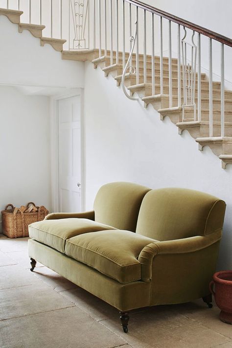 a statement olive green velvet sofa in an open-plan living room Olive Green Velvet Sofa, Velvet Sofa Living Room, English Roll Arm Sofa, Olive Sofa, Hampton Sofa, English Living Room, Olive Green Velvet, Loveseat Living Room, Green Velvet Sofa