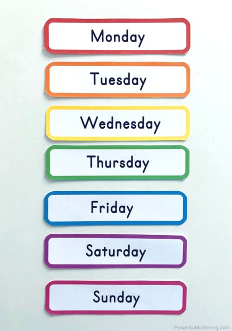 Images By Rossana Maria On Ingles | Preschool Charts, English Labels For Preschool Classroom, Days Of The Week Printables Preschool, Kindergarten Days Of The Week Printable, English Flash Cards, Preschool Charts Printable, Days Of The Week Craft For Kids, English Charts For Classroom, How To Make Flash Cards, Days Of Week Printable