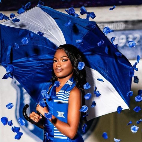 Nia Harris on Instagram: "Fine as wine, Sweet as can be🕊️💙

Thank you to the GorgeouZ Gamma Alpha Chapter of Zeta Phi Beta Sorority Incorporated for accepting me to be apart of this amazing sorority. I have grown so much and learned so many lessons. Thank you for showing me how to be a Finer woman.

To 20 S.D.E.C
Through the ups and downs I am always grateful to have y’all and love you all so much🥹🫶🏾. I will always cherish all the laughs and memories we had. I am so happy to have you guys as my sisters for a lifetime, because I don’t know what I would do without y’all.💙

-4ΓΑ23
WhimZical Dove🕊️ 

#zetaphibeta #ΓΑ23 #Finer #zphib1920" Zeta Phi Beta Graduation Pictures, Zeta Phi Beta Outfits, Always Grateful, Zeta Phi Beta, Graduation Photoshoot, Grad Pics, I Am So Happy, Kitty Kitty, Graduation Pictures