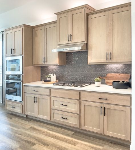 Kitchen Wall Cabinets in Maple Savaii Shaker - Burrows Cabinets - Texas builder-direct cabinets Cabinet Wood Types, Maple Cupboards Kitchen, Maple Cabinets With Quartz Countertops, Stained Birch Cabinets Kitchen, Maple Stained Kitchen Cabinets, Kitchen Ideas With Wood Cabinets, Light Maple Kitchen Cabinets, Black Herringbone Backsplash, Brown Kitchen Design