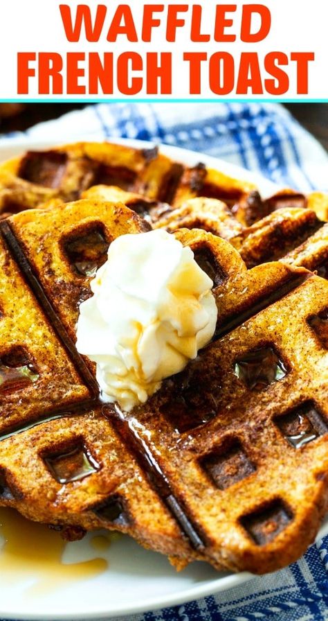 French Toast Waffle Iron, French Toast In Waffle Maker, French Toast Waffles Recipe, Waffle French Toast, Crispy French Toast, Kitchen Hacks Food, French Toast Waffles, Cinnamon Swirl Bread, Foods With Iron