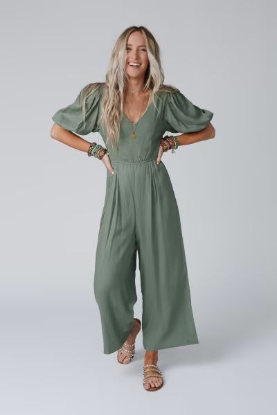 Boho Jumpsuits for Summer | Three Bird Nest Women’s Jumpsuit Formal, Flattering Post Partum Outfits, Summer Outfits For Pictures, Dress Up A Jumpsuit, Casual Mom Style Summer, Earth Tone Family Pictures Outfits, Casual Chic Style Spring, Spring Jumpsuit Outfit, Stylish Church Outfits