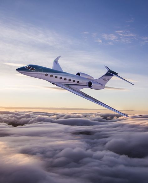 Flying Private Jet, Private Jet Wallpaper, Gulfstream G800, Private Jet Flying, Jets Privés De Luxe, Private Aviation, Jet Flying, Business Jets, Jet Aviation