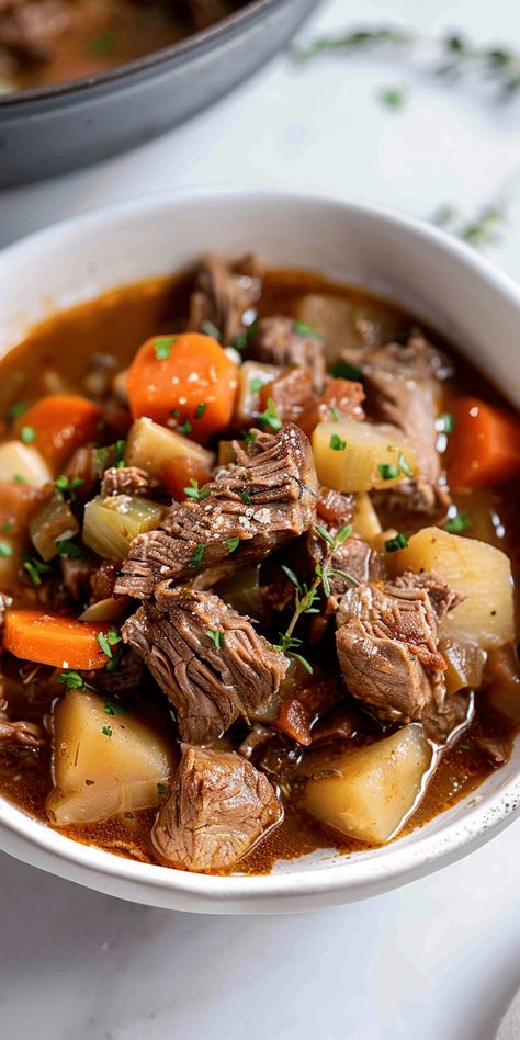 Slow Cooker Beef Stew – Chasety Crockpot Recipes Slow Cooker Vegetarian, Samhain Stew Recipes, Cozy Crock Pot Meals, Crockpot Steak Stew Recipes, Beef Stew Half Baked Harvest, Crockpot Recipes Halloween, Joanna Gaines Beef Stew, Healthy Crockpot Stew, Crock Pot Halloween Recipes