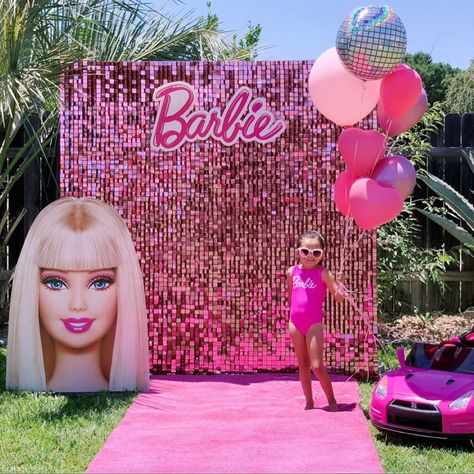 Girls Barbie Birthday Party, Barbie Pool Party, Barbie Bday, 7th Birthday Party Ideas, Barbie Party Decorations, Barbie Theme Party, Disco Birthday Party, Leaf Curtains, 5th Birthday Party Ideas