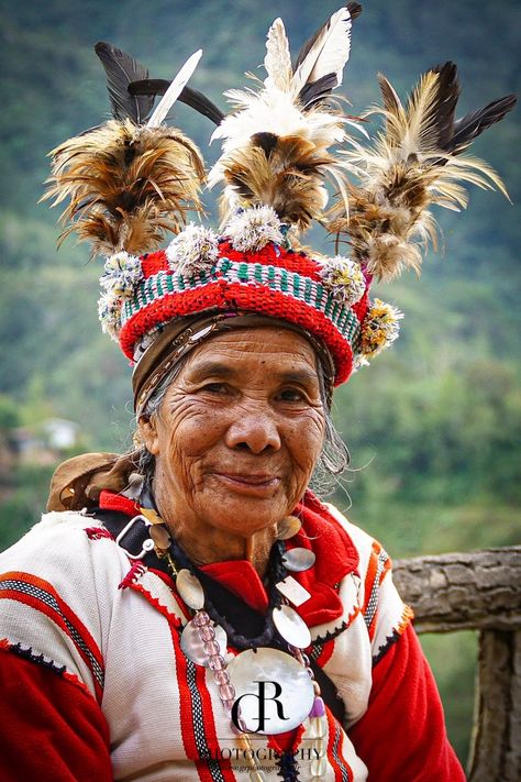 Centenarian living on Luzon Island. This centenarian woman wears the traditional clothing from Ifugao province. ________________________________________________ #philippines #island #portrait #people #culture #photography #photographer #travel #ambiance #aesthetic Filipino Culture Photography, Luzon Culture, Igorot Costume Women, Filipino Portrait, Indigenous Philippines, Ifugao People, Philippine Photography, Ambiance Aesthetic, Philippine Traditions