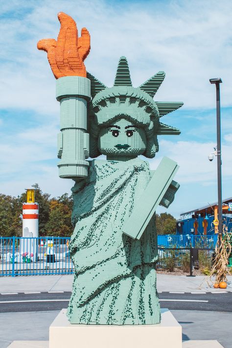 LEGOLAND Tips to help you make the most out of your trip Legoland Aesthetic, Legoland Denmark, Lego Aesthetic, Outdoor Games To Play, Boothbay Harbor Maine, Monhegan Island, Legoland California, Lego Shop, Lego Land