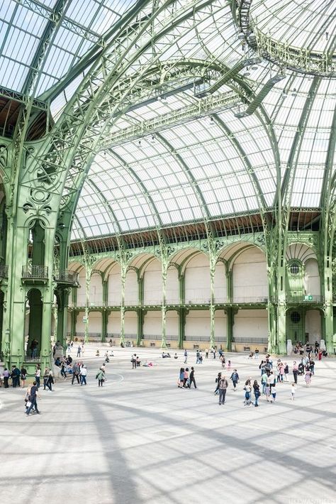 Engineering Artwork, Arcade Architecture, Grand Palais Paris, Train Station Architecture, Champs Élysées, Oranjestad, Victorian Architecture, Grand Palais, Famous Landmarks