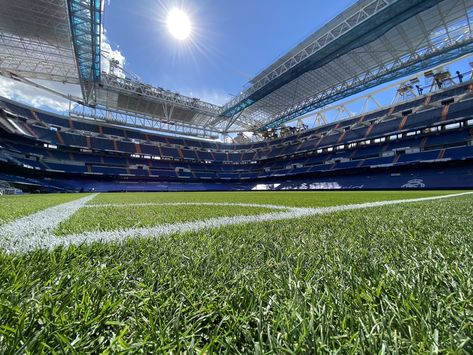 Football Stadium Landscape, Soccer Stadium, Flyer And Poster Design, Mood Wallpaper, Football Stadiums, Beautiful Nature Wallpaper, Nature Wallpaper, Real Madrid, Beautiful Nature