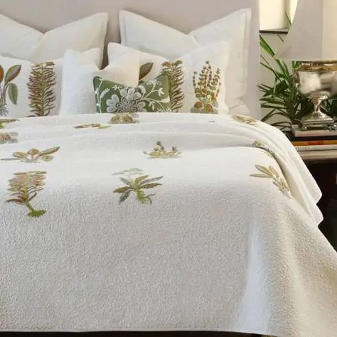 Bed Linen - Shop Premium Quality Bed Spreads | Sarita Handa Sarita Handa, Bedding Sets Online, Luxury Bed, Bed Linens Luxury, Linen Shop, Quality Bedding, Bedspreads, Bed Linen, Bed Spreads