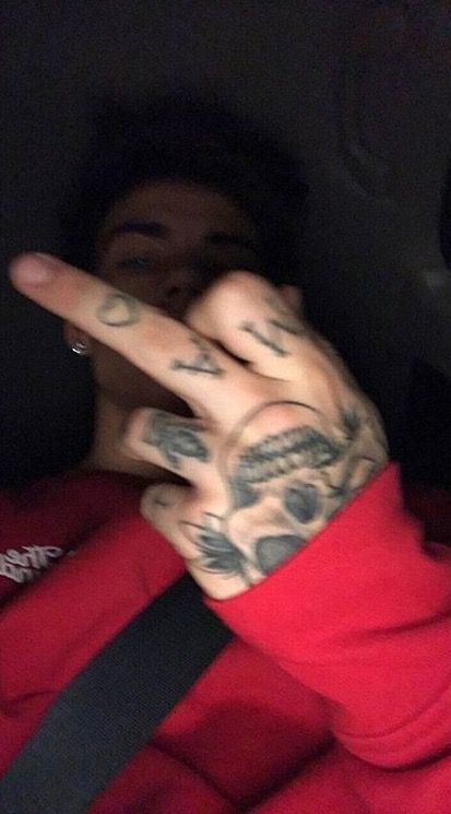 my mood rn Wesley Tucker, Heart Tattoo On Finger, Tatto Boys, Finger Tattoo For Women, Grunge Boy, Legacy Of Gods, Bad Boy Aesthetic, Boy Tattoos, Boy Aesthetic