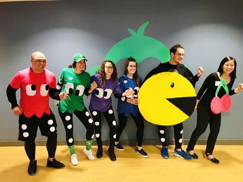 #pacman Pac Man Halloween Costume, Pac Man Costume, Diy Costumes Men, Ms Pacman, Best Group Halloween Costumes, Costumes For Work, Great Costume Ideas, Costume Family, Halloween Costumes For Work