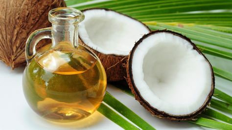 Move over, coconut oil! Pinterest predicts you'll use this instead Health Coconut Oil, Coconut Oil For Acne, Coconut Health Benefits, Coconut Oil Uses, Coconut Oil For Skin, Benefits Of Coconut Oil, Oil Pulling, 4c Natural, Coconut Oil Hair